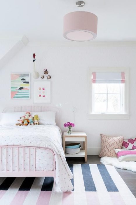 غرفة نوم بتصميم بسيط ورائع