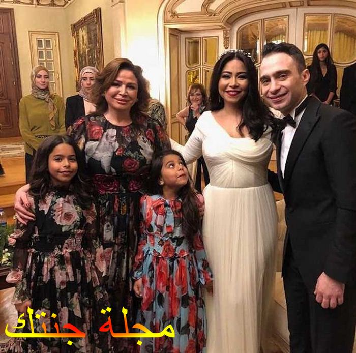 حسام و شيرين مع الفنانة الهام شاهين في حفل زواجهم