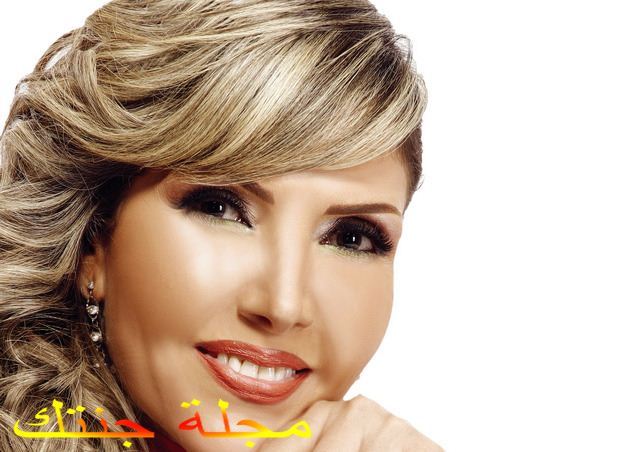 المطربة و الفنانة نادية مصطفي